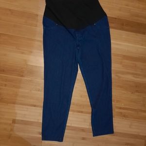 Time and Tru maternity jeans Xl(16-18)